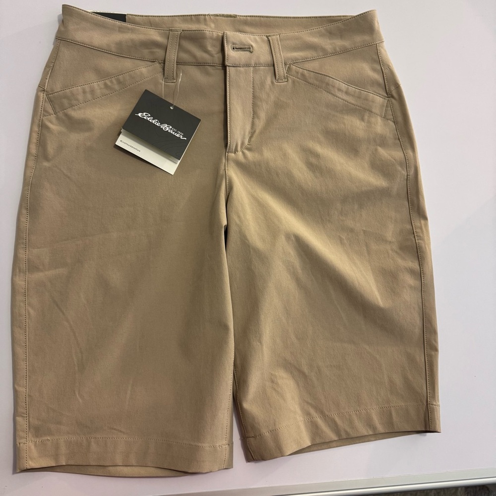 Eddie Bauer tan Shorts